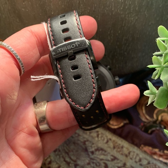 Authentic TISSOT 1853 45mm NBA leather perforated strap - Picture 11 of 14